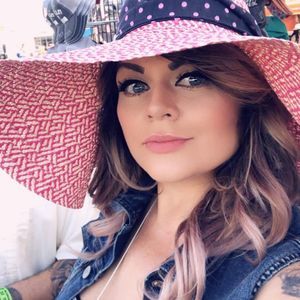 Meet your Posher, Glenda